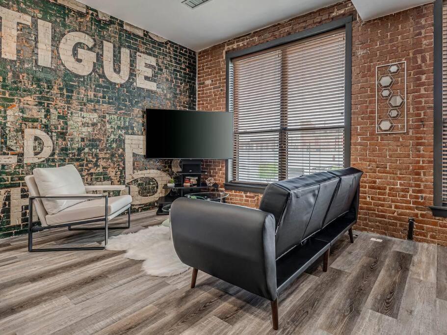 Deluxe Studio In Historic Downtown Building! Bartlesville Exteriér fotografie
