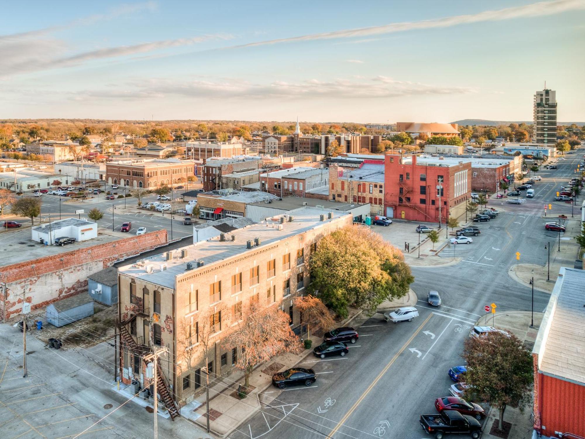 Deluxe Studio In Historic Downtown Building! Bartlesville Exteriér fotografie