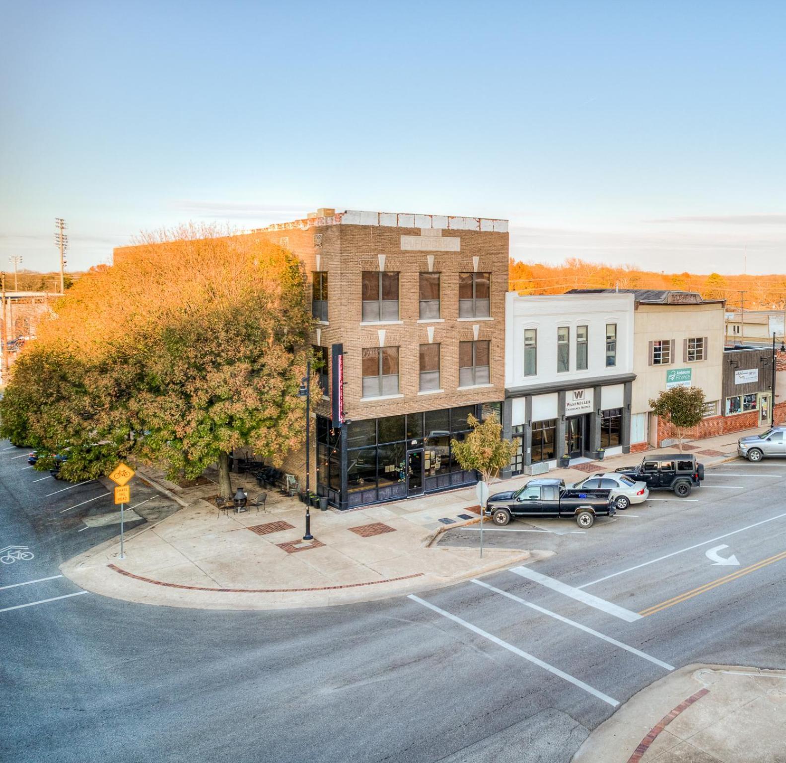 Deluxe Studio In Historic Downtown Building! Bartlesville Exteriér fotografie
